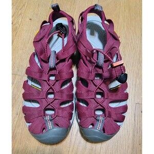 Keen Whisper Waterproof Sports Sandals - Beet Red/Honeysuckle Women's Size 7 EUC